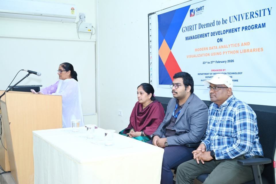 Dignitaries on the dais