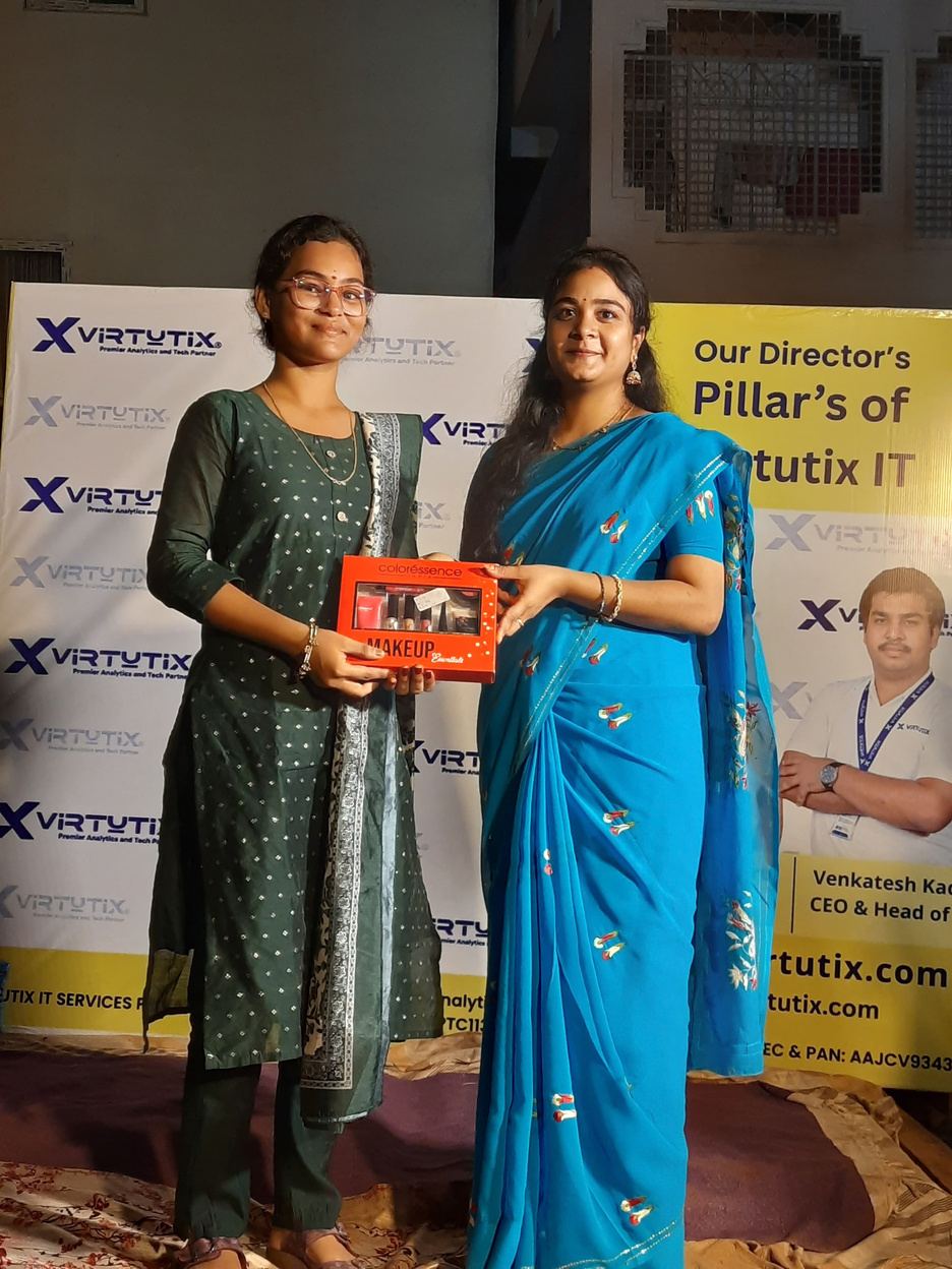 A participant with her gift
