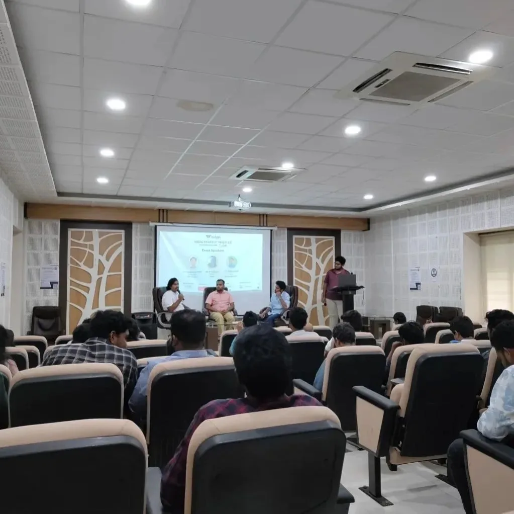 A full hall at a Virtutix training session